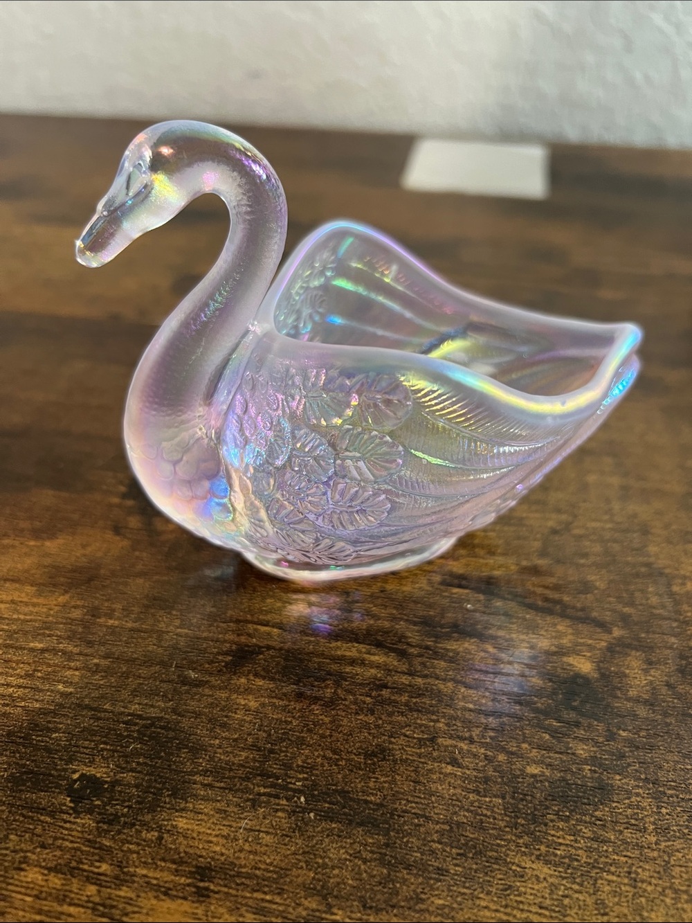 Beautiful Iridescent Pink Glass Swan Figurine - Decorative Glass Art